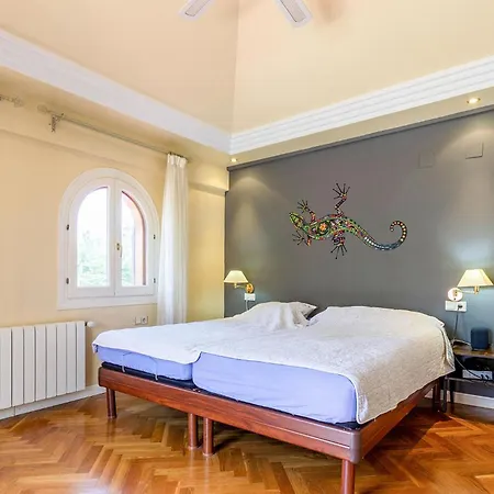 Stunning In Ferienhaus Elche